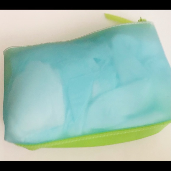 New Blue iPhone Case small r on Front 8” by 5” Make Up Jana Feifer - Picture 2 of 11